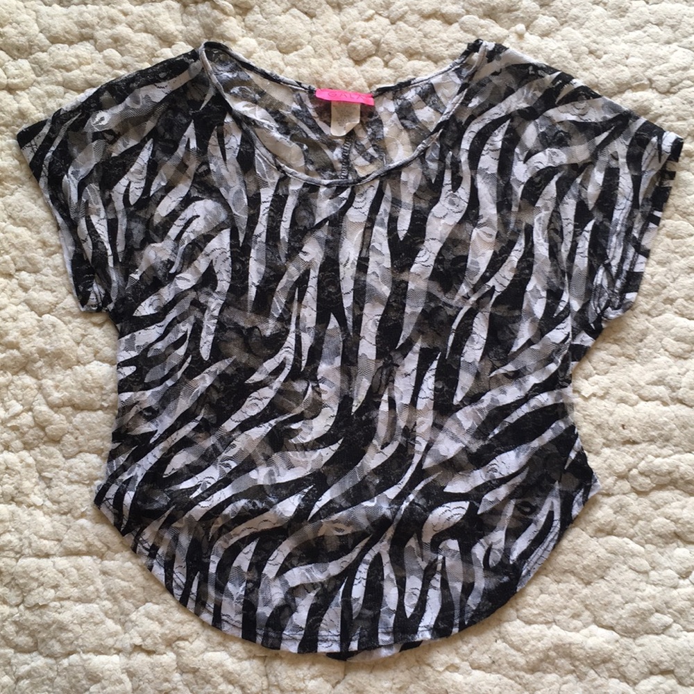 Black & white mesh zebra top